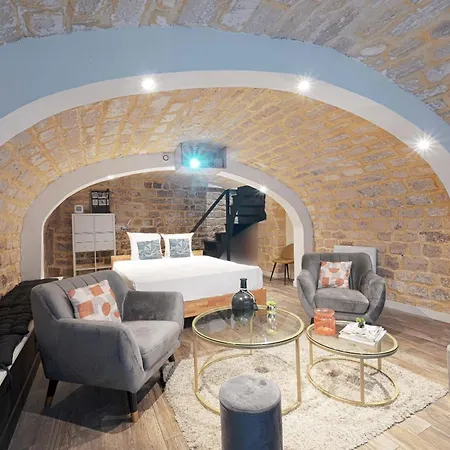 Two Floor Apartment With Home Theatre Room Paris Exterior photo